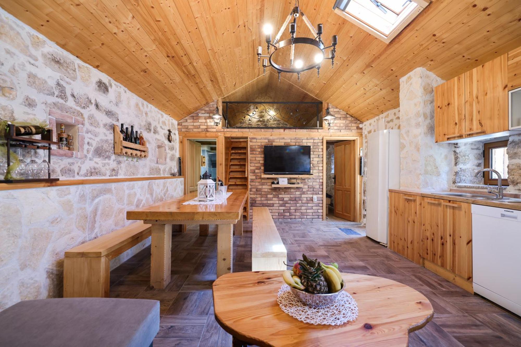 Holiday House Manuela Kruševo Eksteriør billede