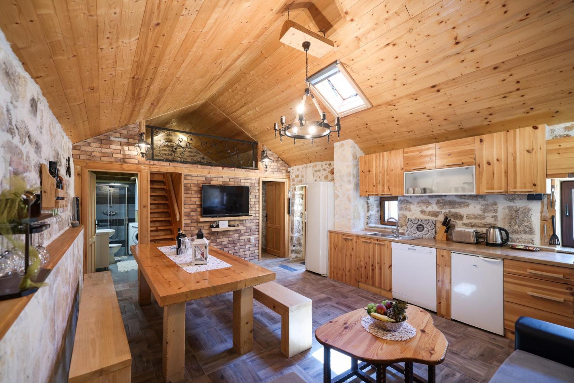 Holiday House Manuela Kruševo Eksteriør billede