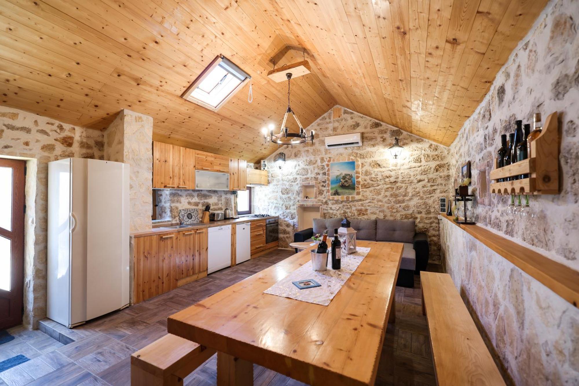 Holiday House Manuela Kruševo Eksteriør billede